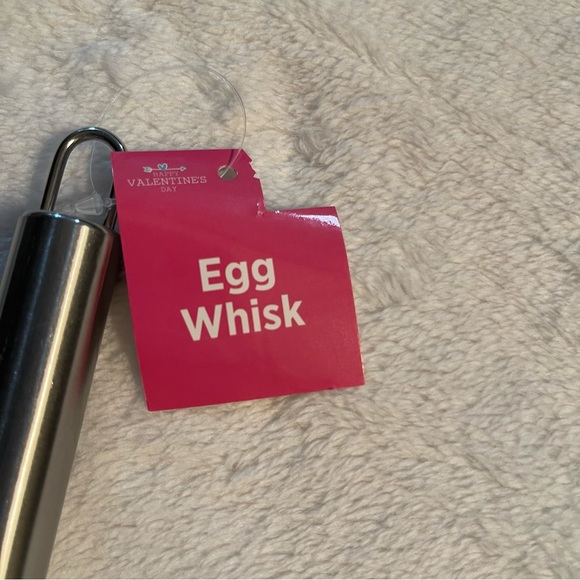 New Heart Shape Flat Egg Whisk 5 Wires Valentines Kitchen Baking Decor Silicone - Picture 5 of 9